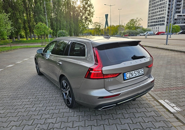 Volvo V60 cena 98500 przebieg: 164354, rok produkcji 2019 z Bydgoszcz małe 781